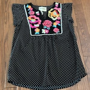 NWT fantastic Savanna Jane black and white polka dot top.  Size S